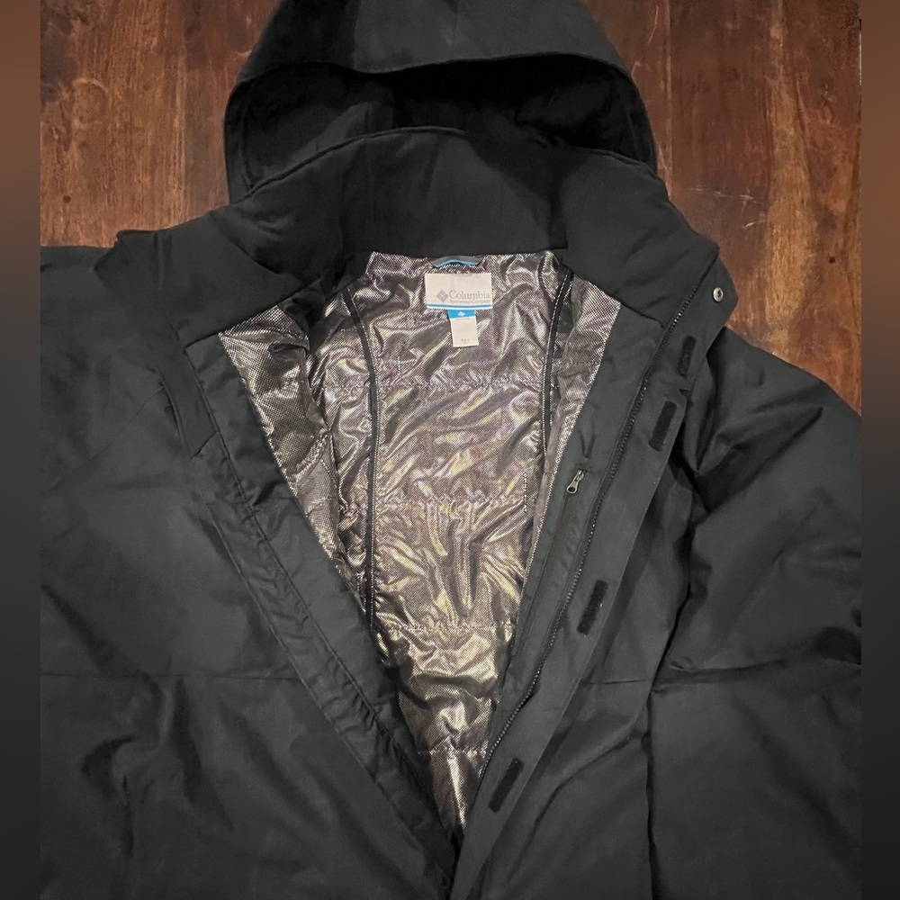Columbia Men's Raincoat - Picture 3 of 4